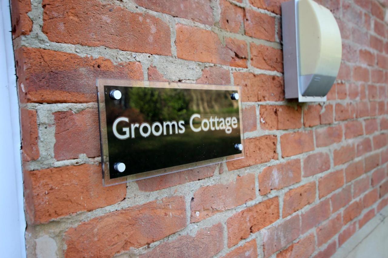 Grooms Cottage Alkham Exterior foto